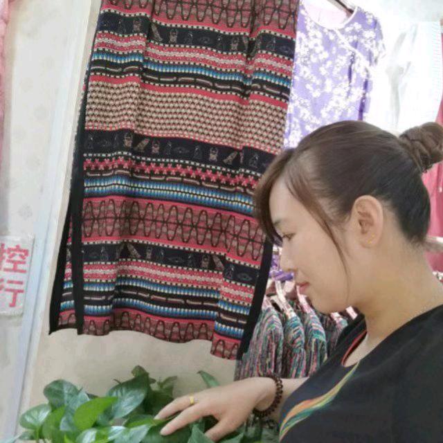 衣o佳人服装