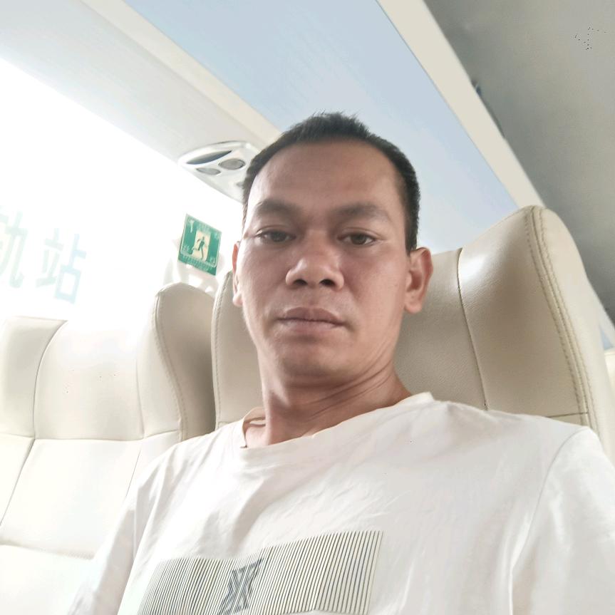 黄一庭