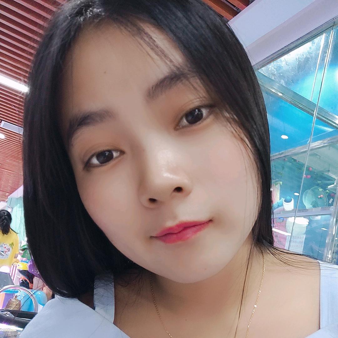 半疯半傻扮开心