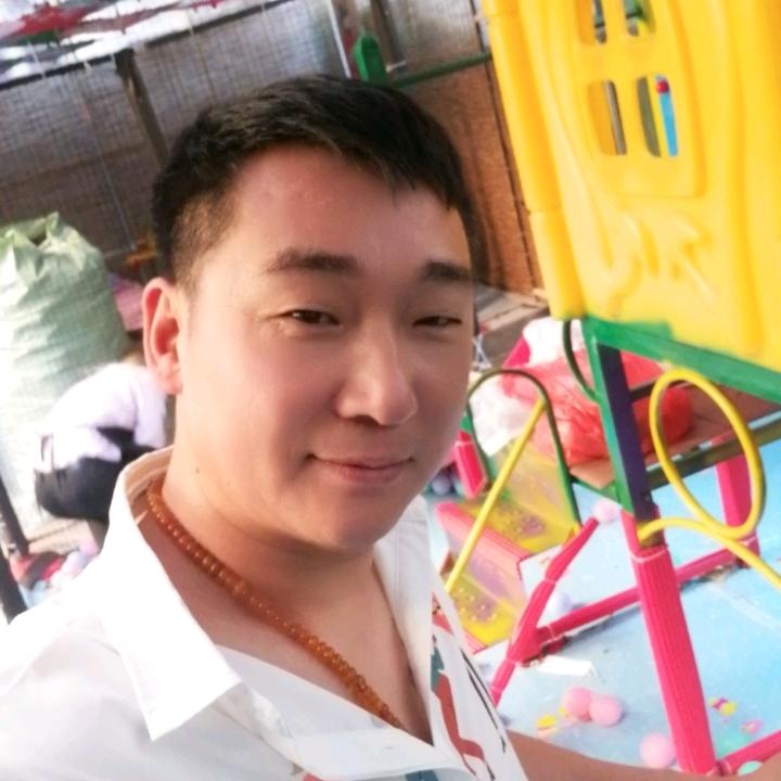 王三
