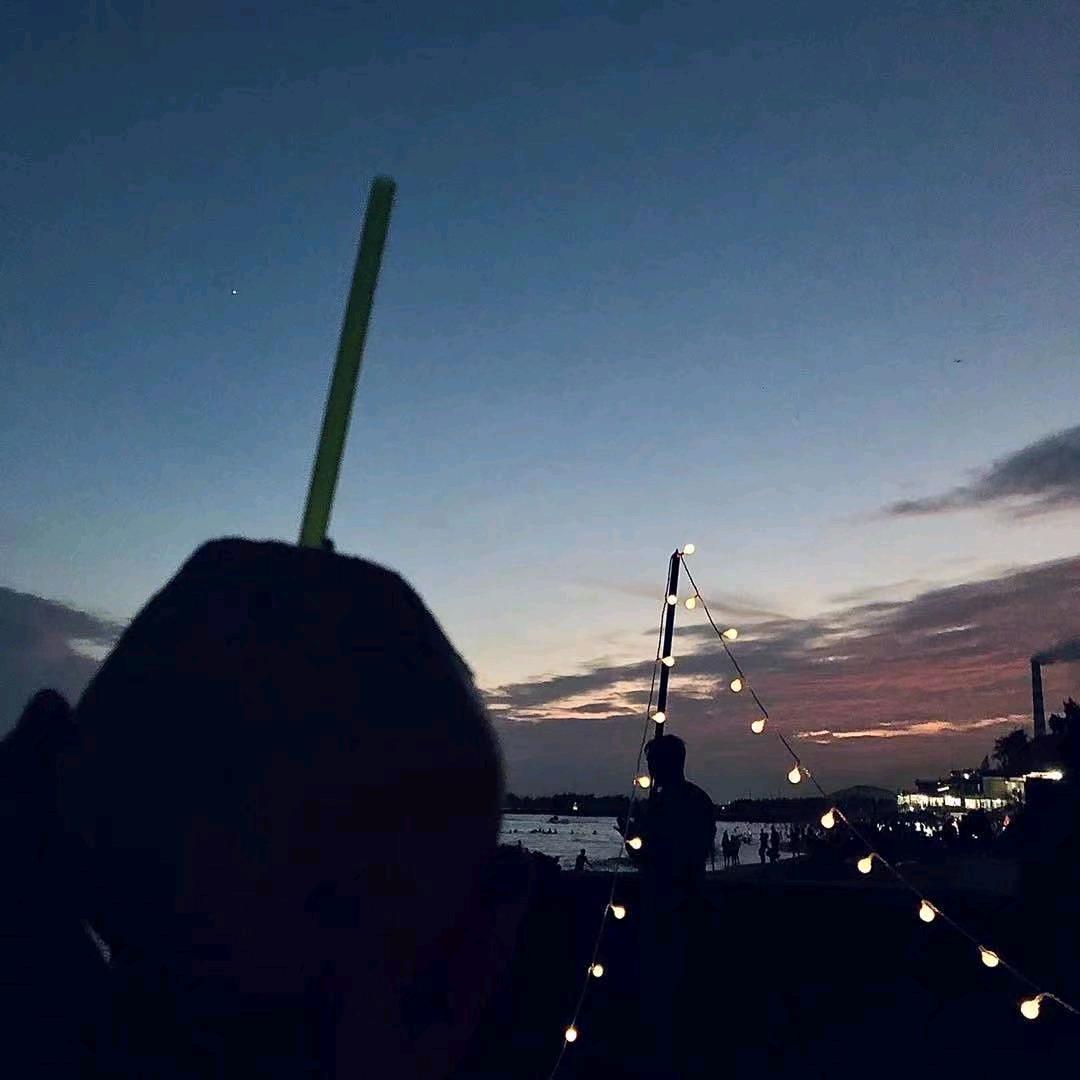 黑兔子