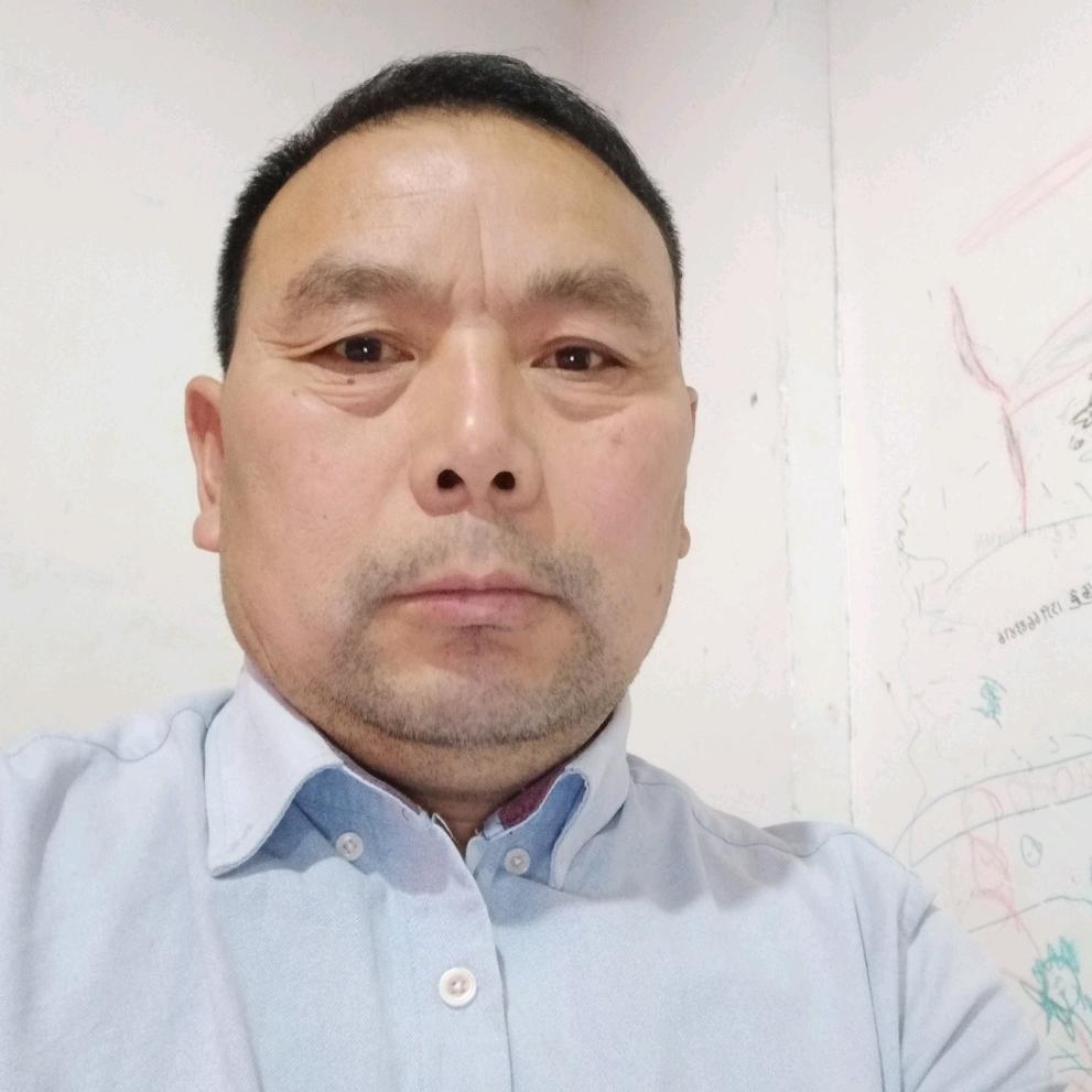 曹友龙