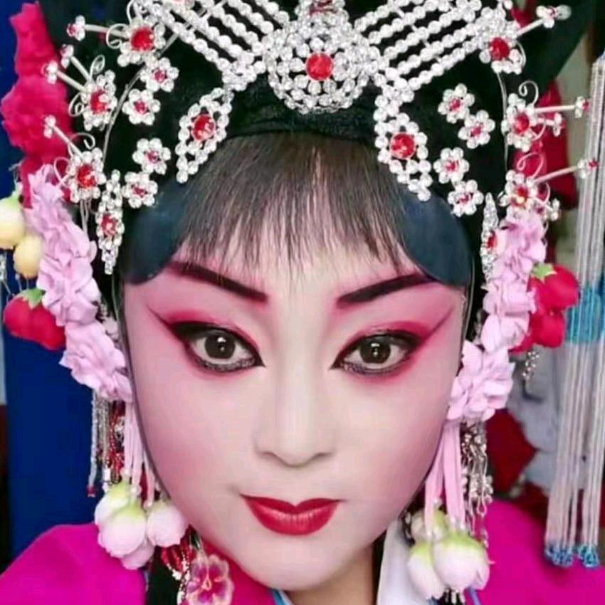 高玉英团长