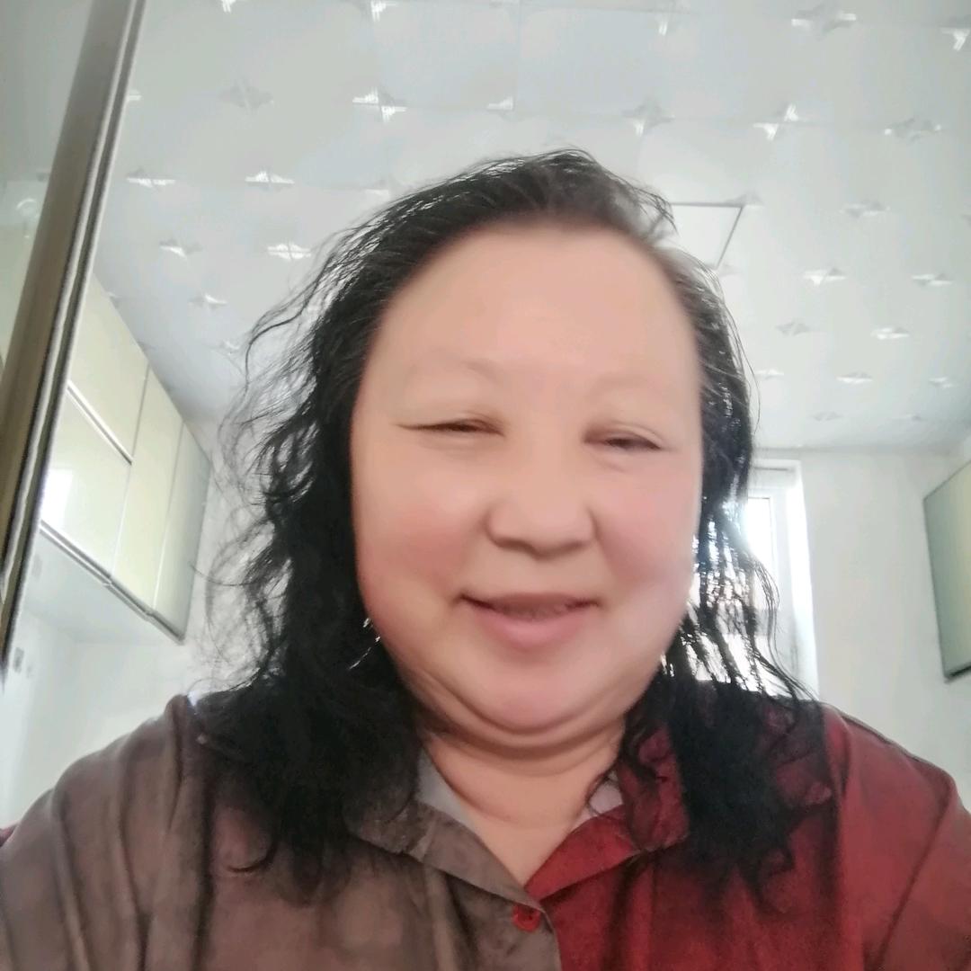 李双双中午11.30