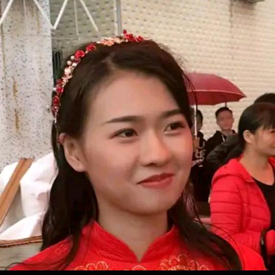 翁佳娜辣呀辣7201397😜😜