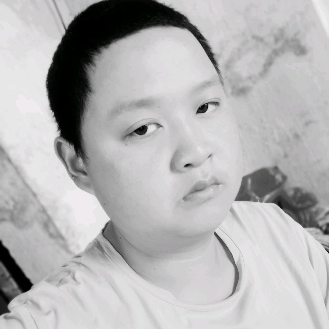 龙尾坡的天微头像