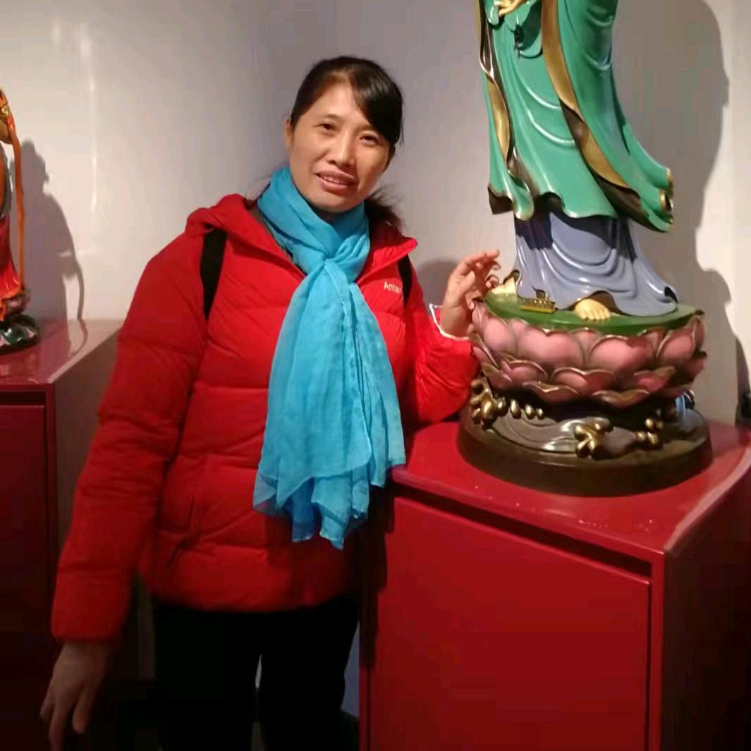 黎小容