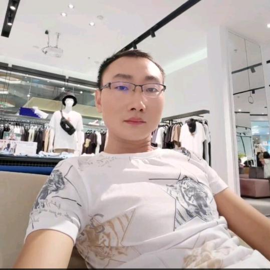 小黄