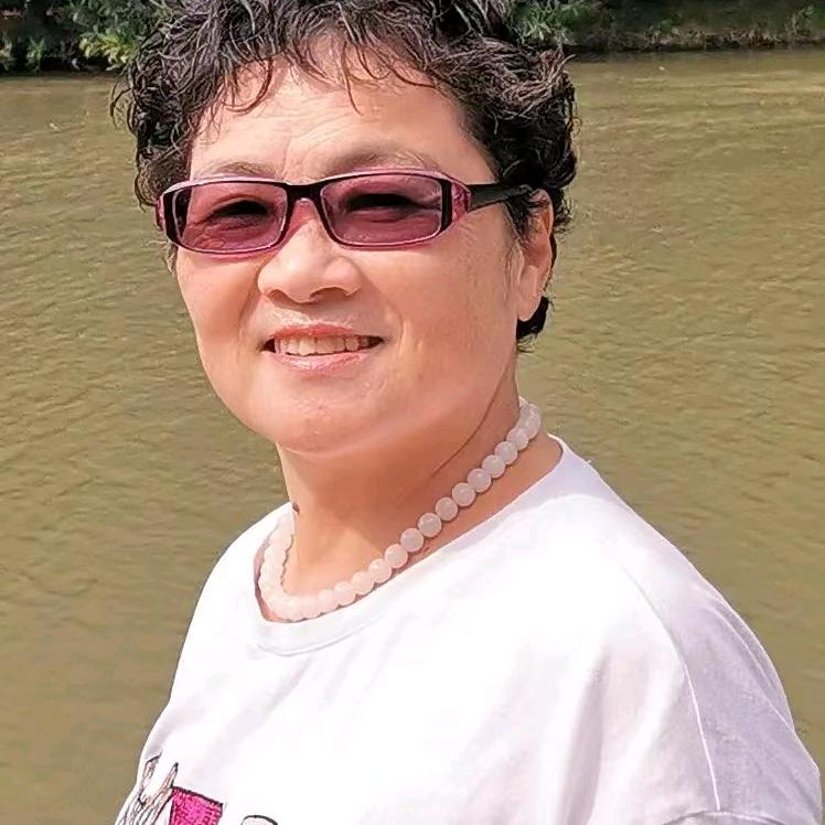 小芳