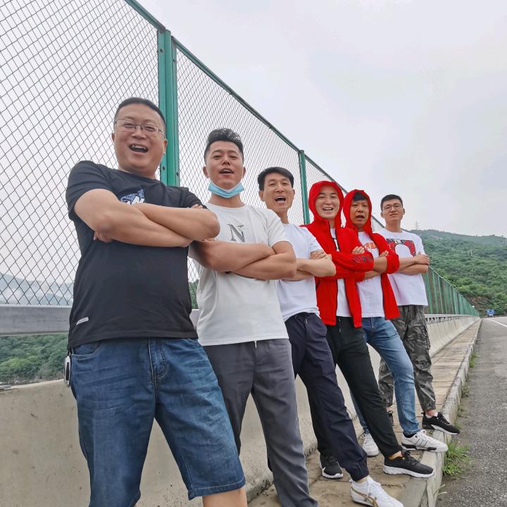 彭昱淞