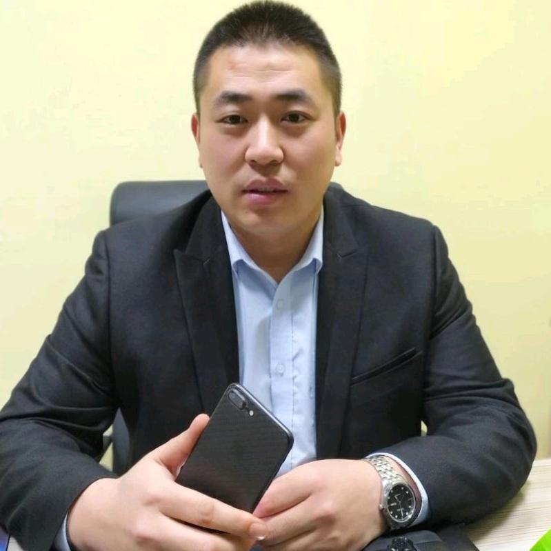 平泉骏飞二手市场