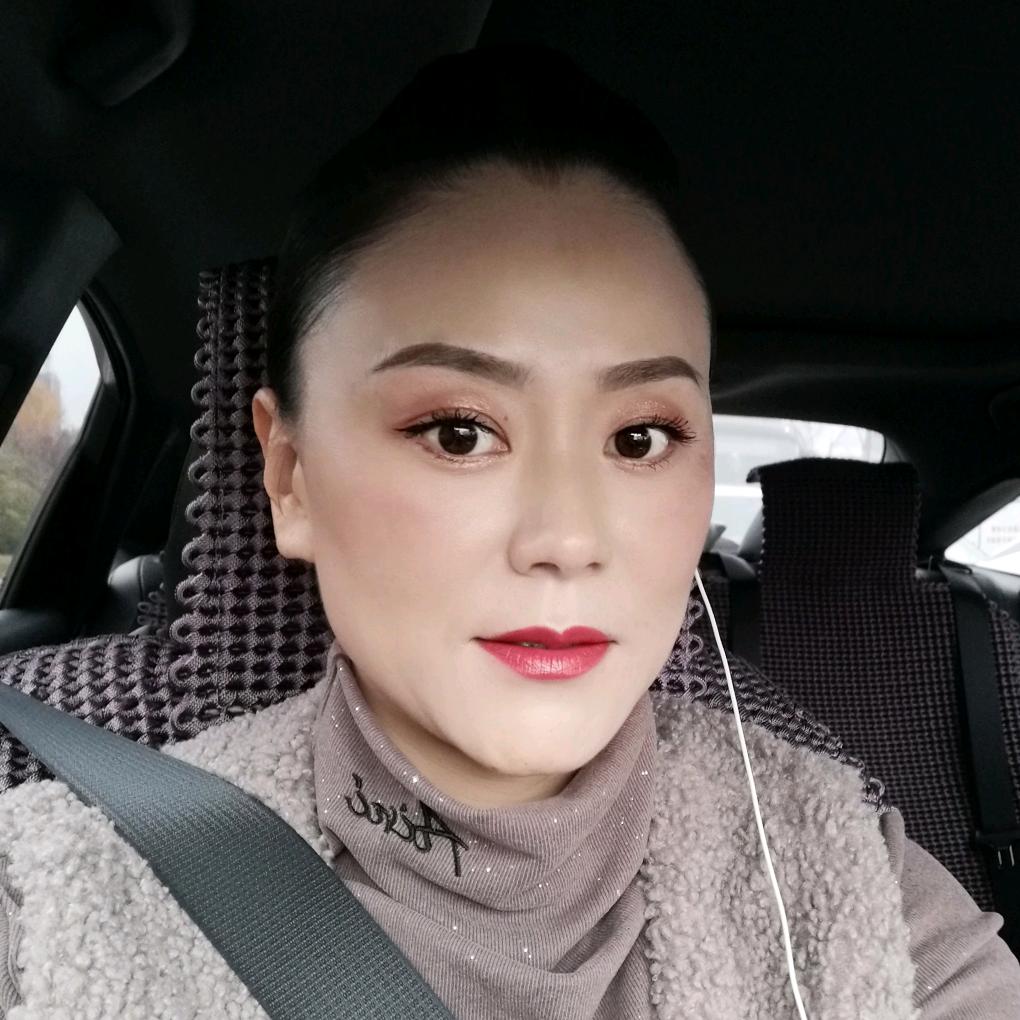 “定睛回望弹指之间”