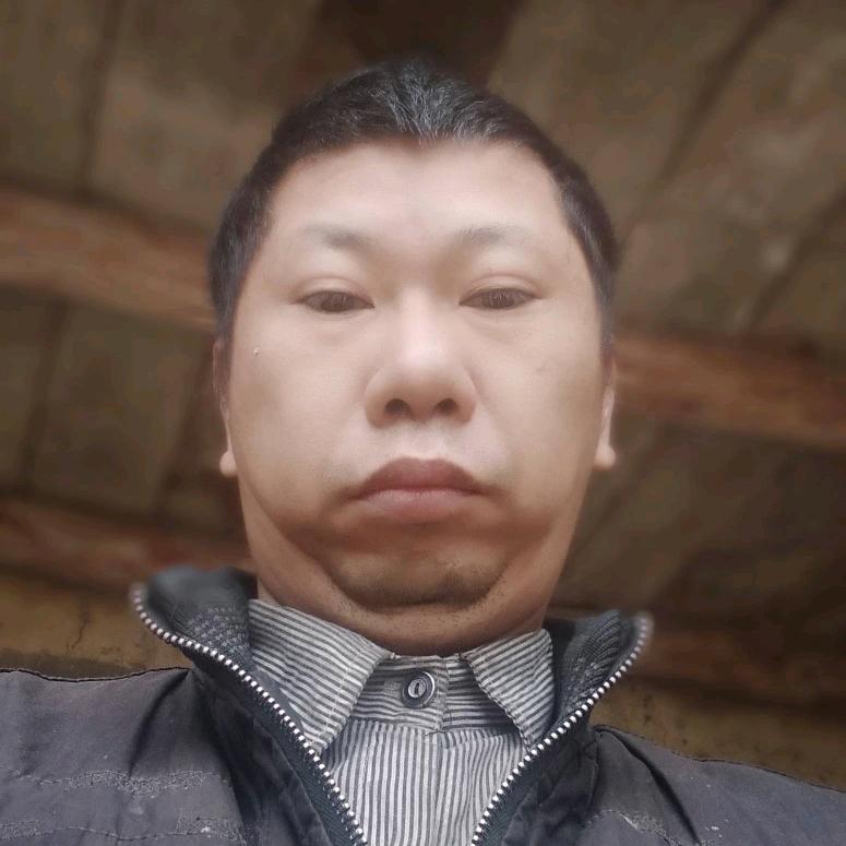 叫我华哥