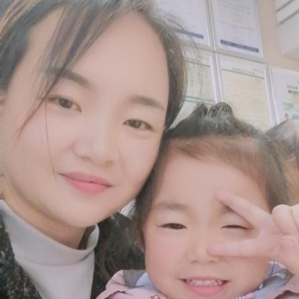 夏俊（窗帘，沙发套）