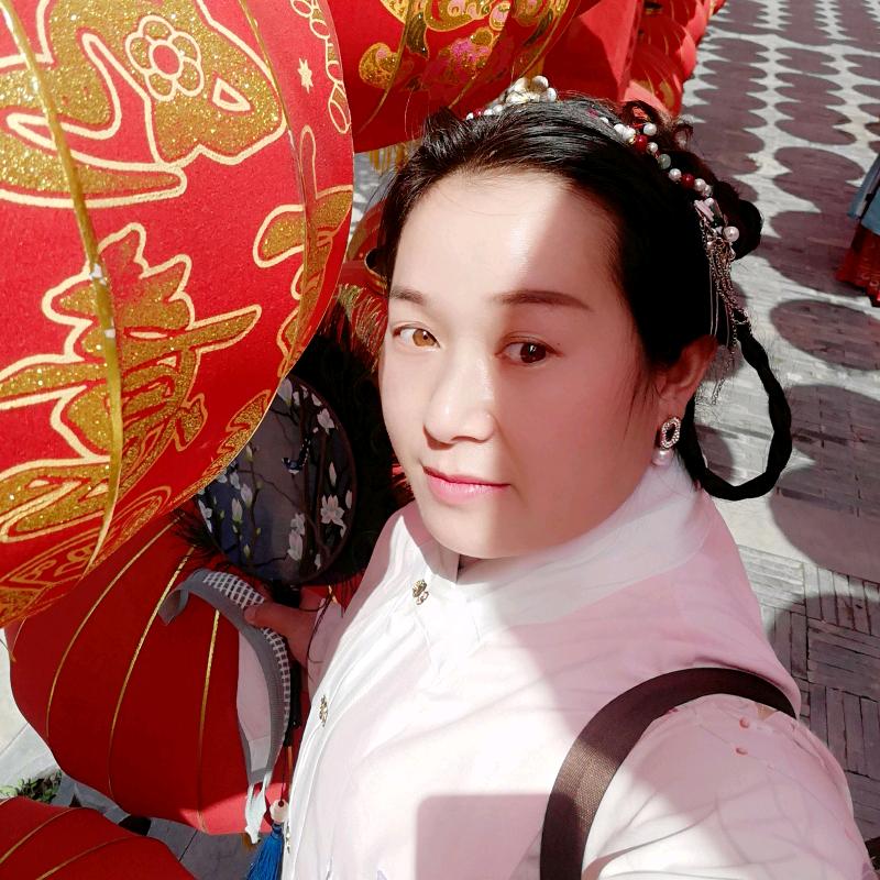 洛阳导游燕子