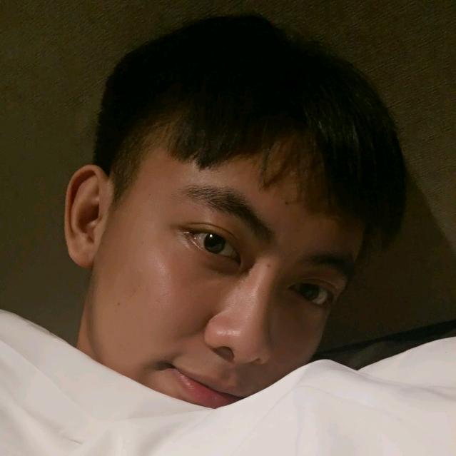靠脸吃饭的小宇哥