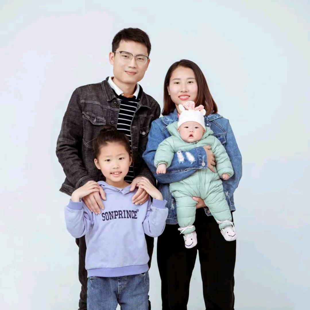 卤点七秘制黑鸭