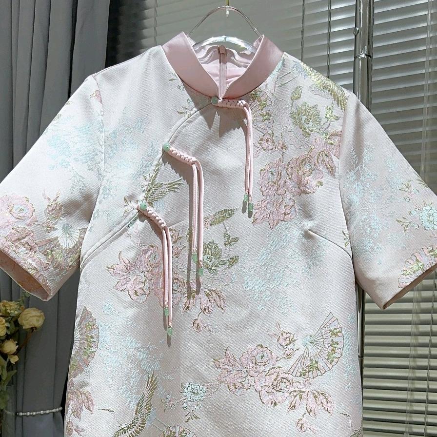 深圳市妍丽服装有限公司