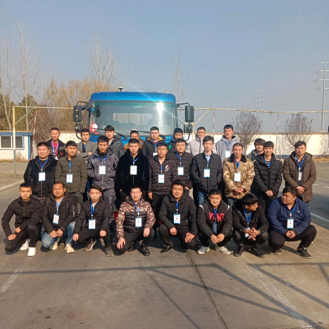 安通驾校杨教练