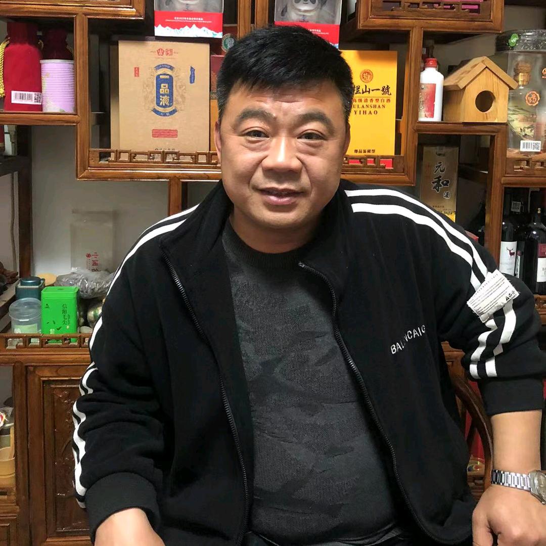 李