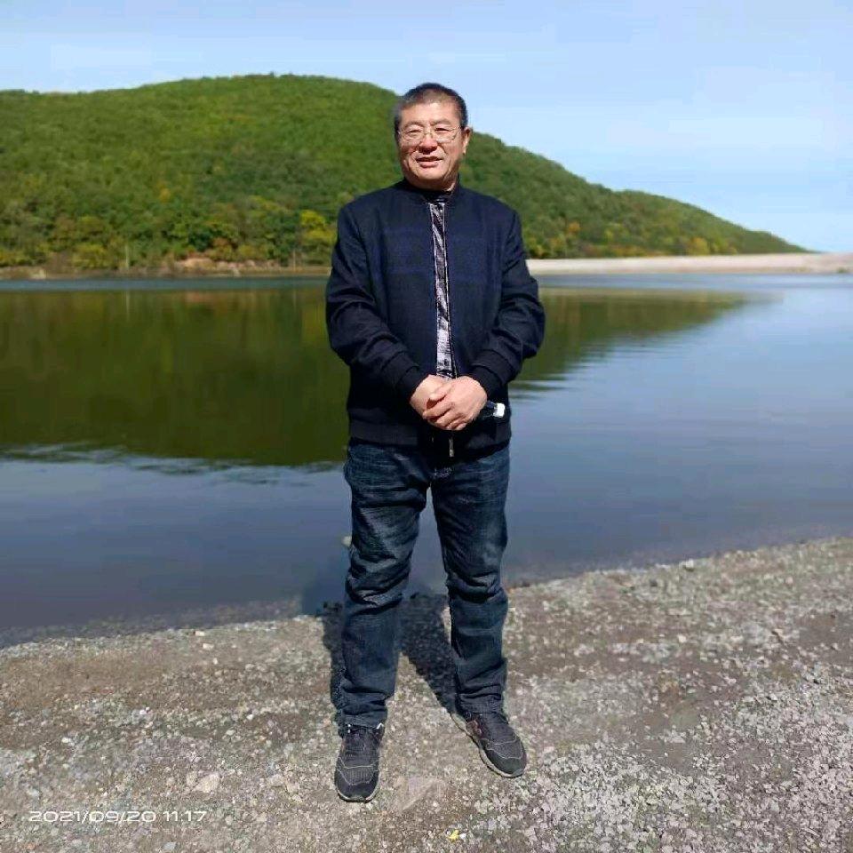 染衣人