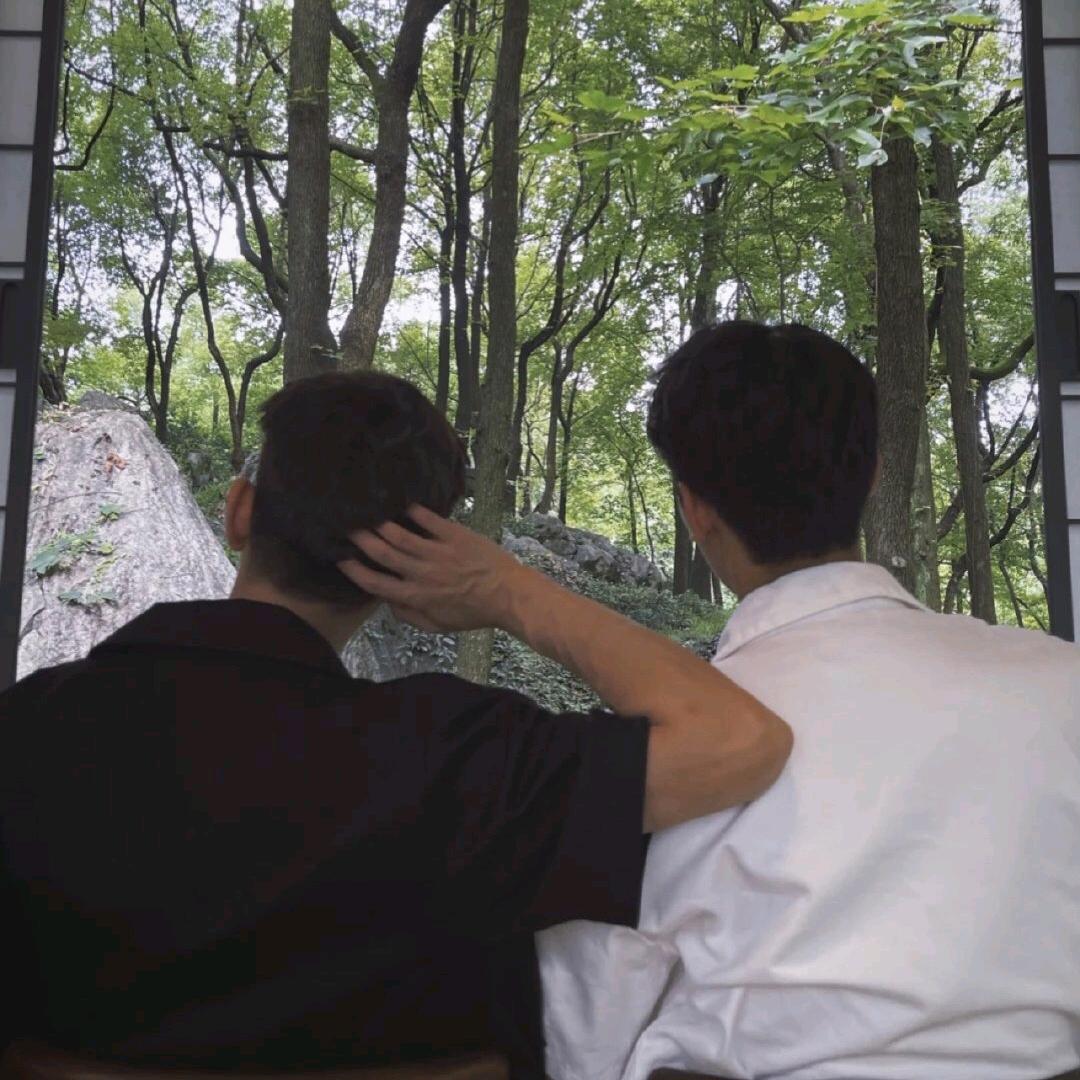 他说