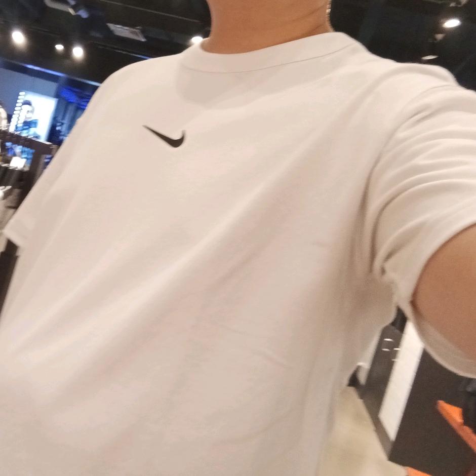 阳光购物中心