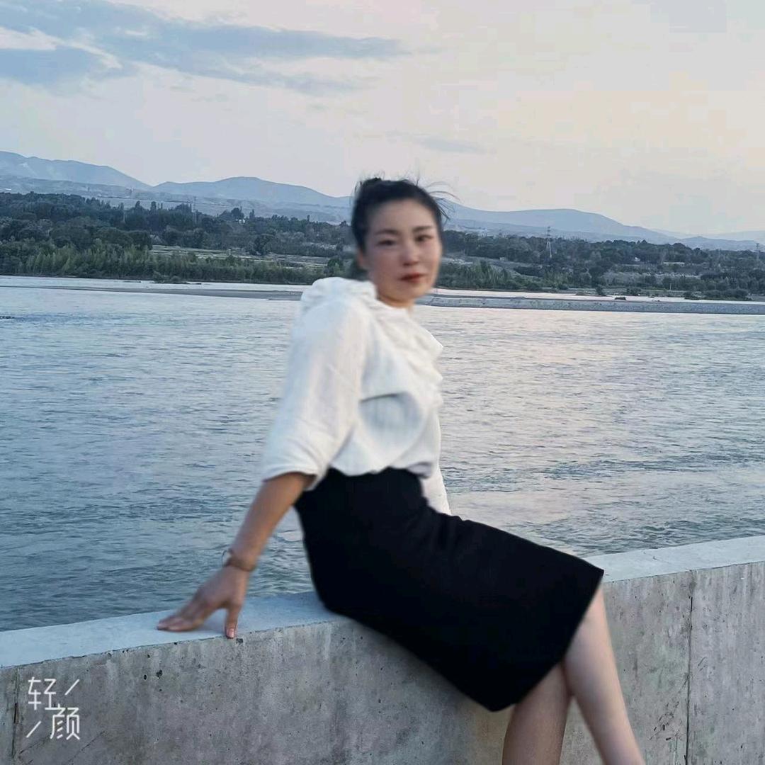 白开水超甜滴