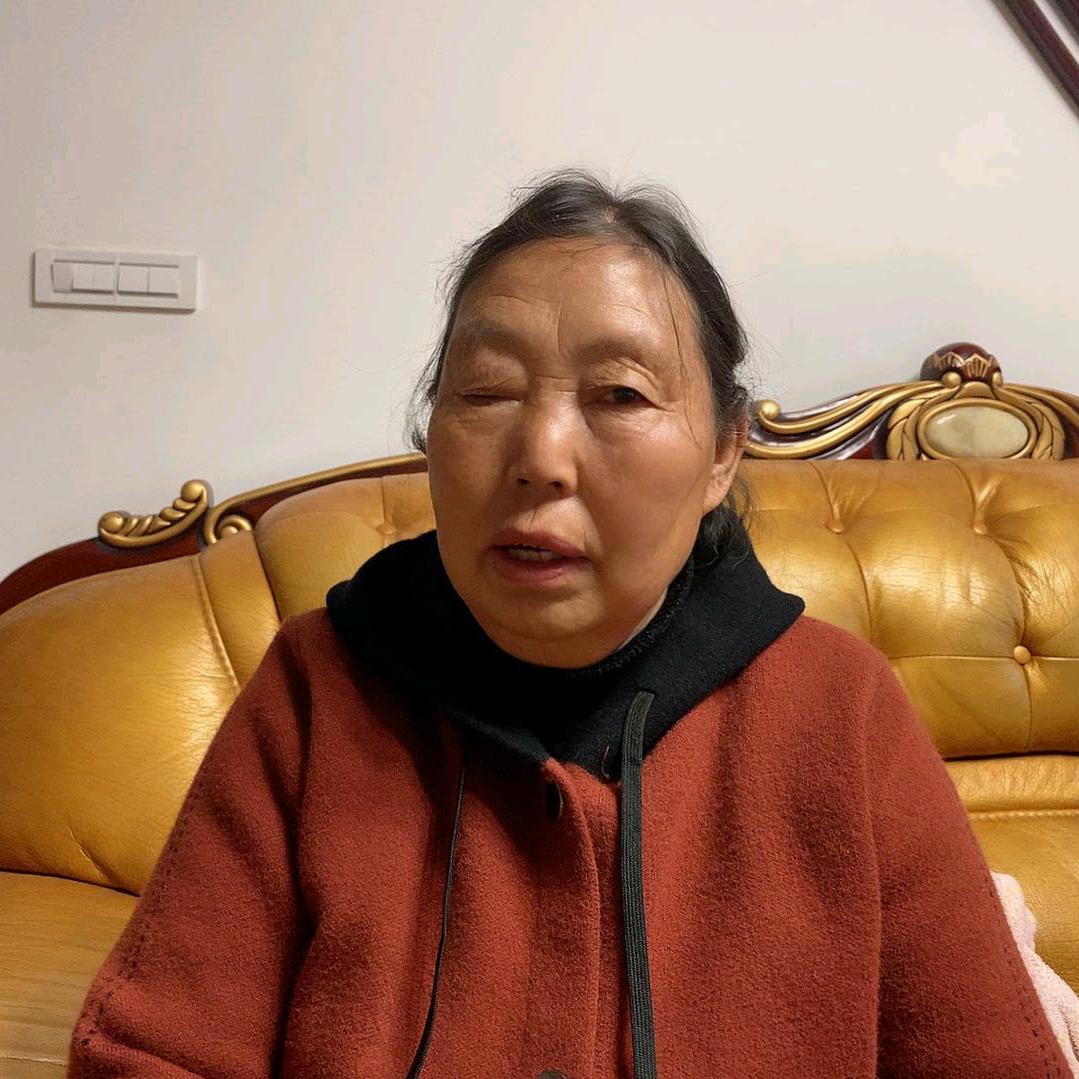 胡光英
