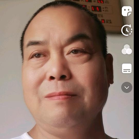 董文荣，手机摄影