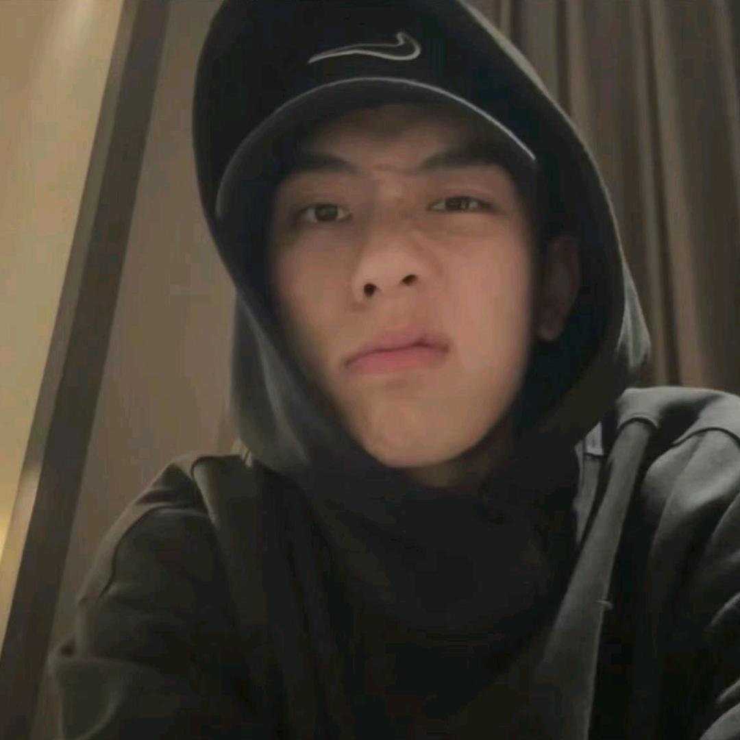 李子木ㅤ
