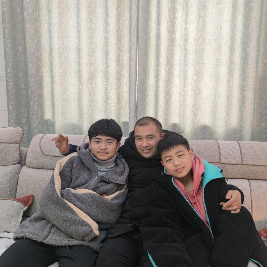 阳光灿烂