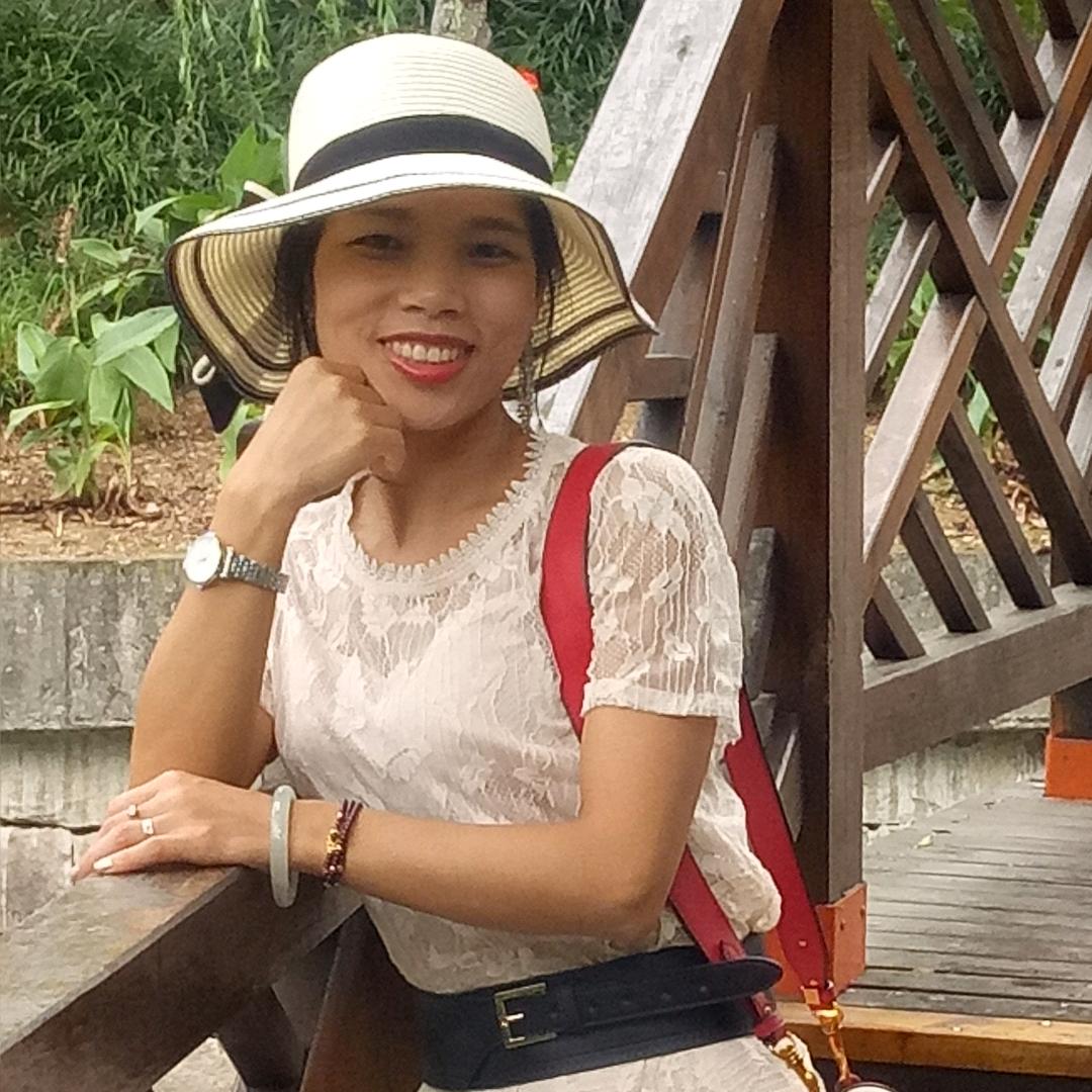 中国熊熊别墅大门+天鹅家政