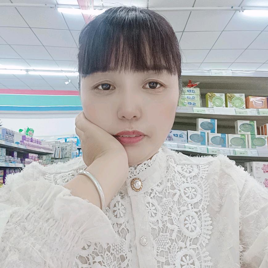 梁寨快乐购龙艳梅