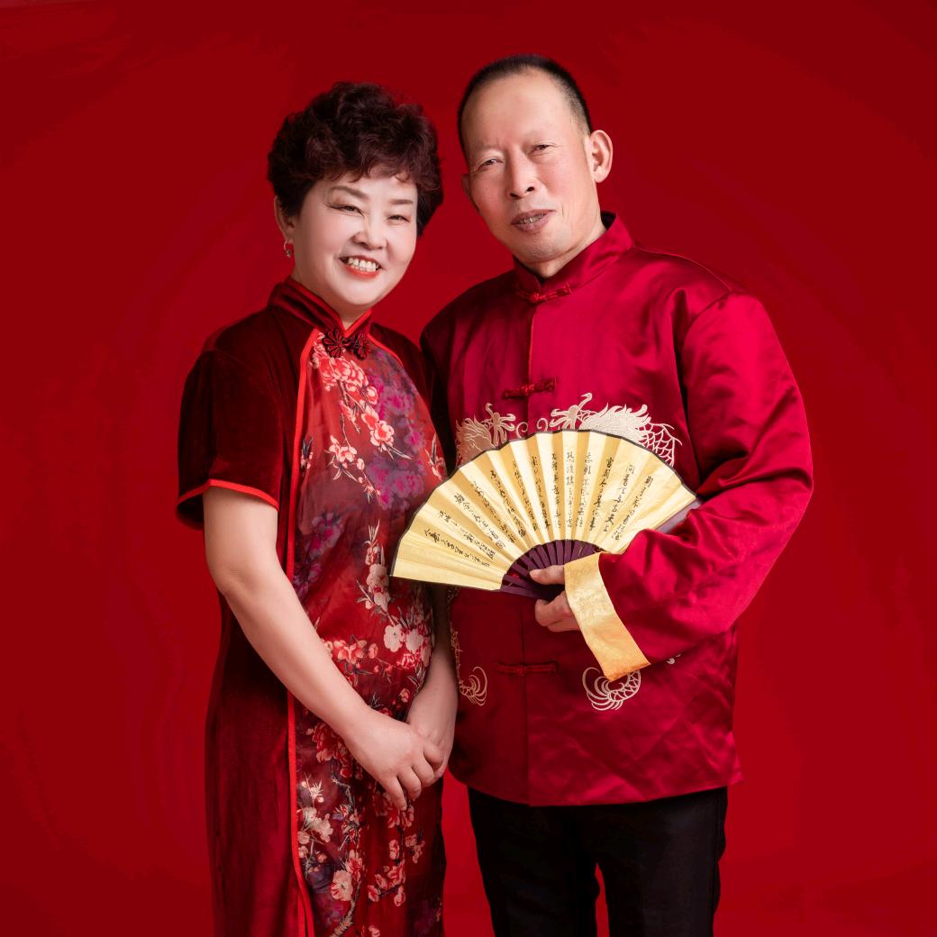 果果👧和嘟嘟🧒奶奶👵