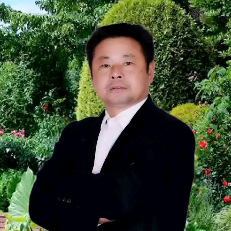 诚信钢构（树脂瓦雨棚施工）