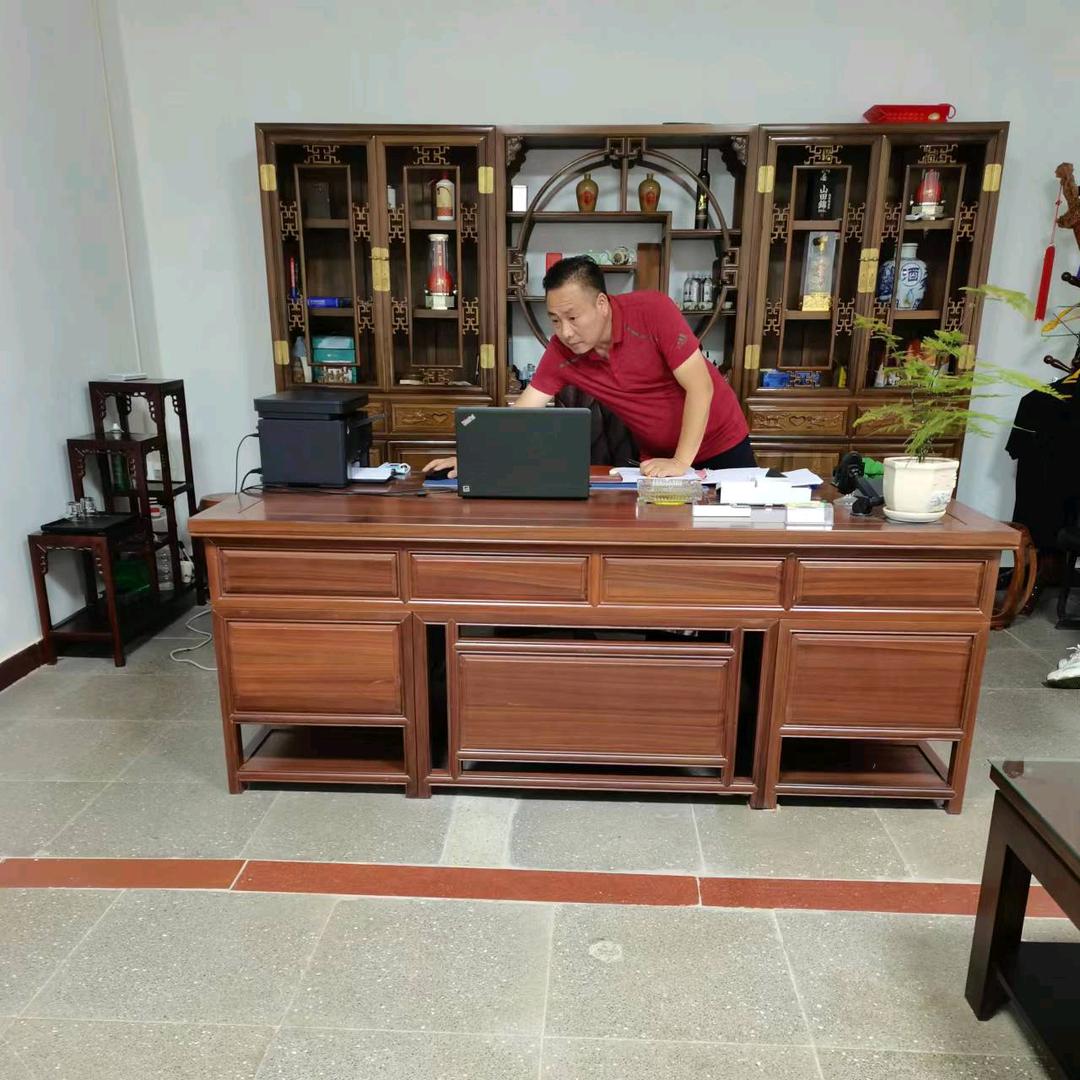 山西刘平实木家具有限公司