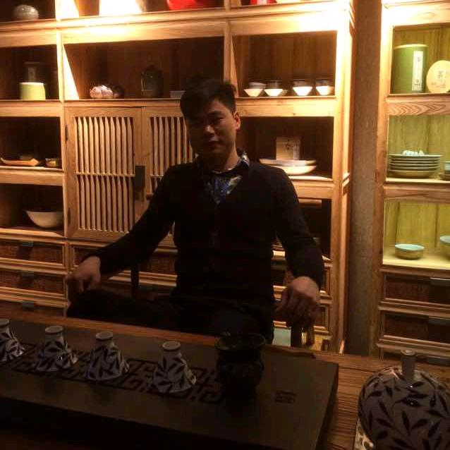 邱先生