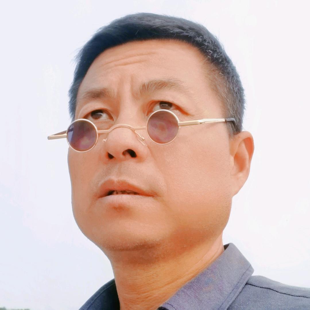 军哥（手机摄影）