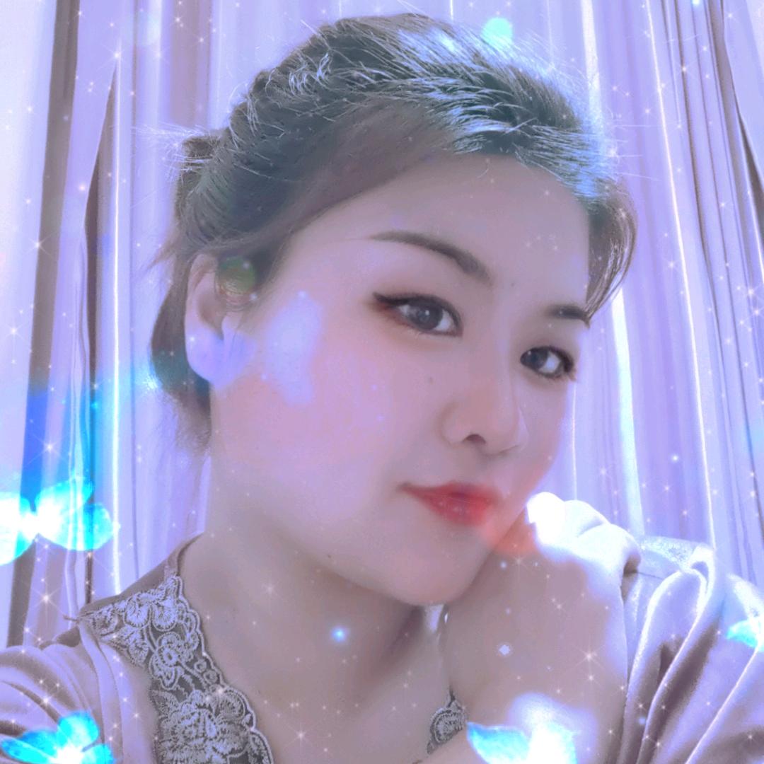 莲莲🍀🍀🍀🍀🍀🍀