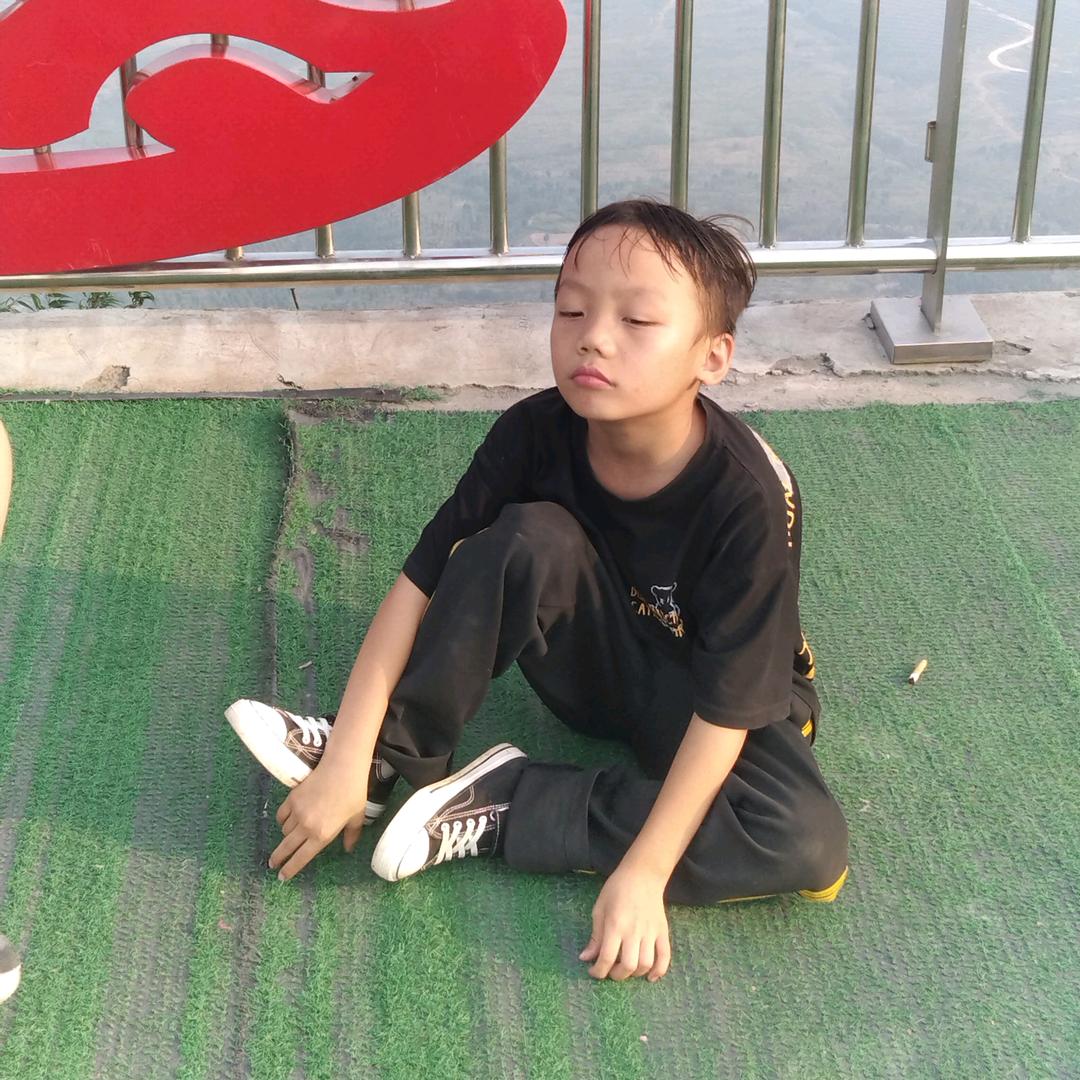 封情锁爱→_→铁小狼