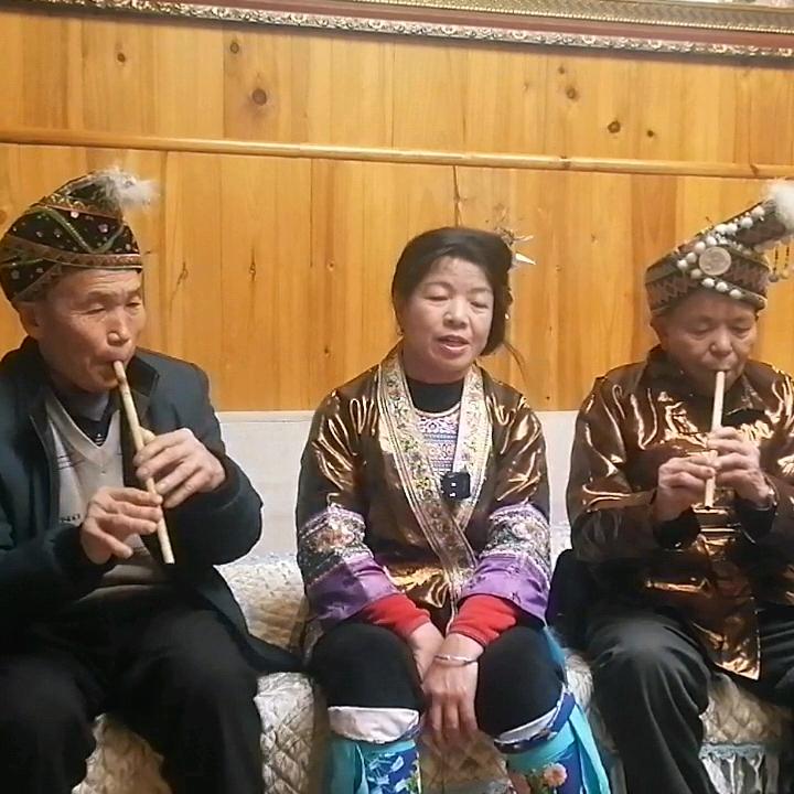 贾少华