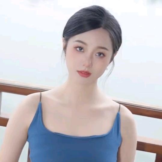 倾城果果