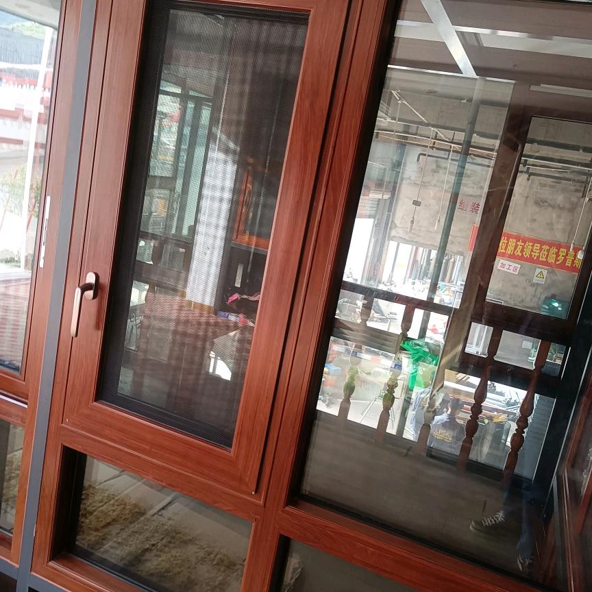 昌都市卡若区苏州罗普斯金门窗有限公司