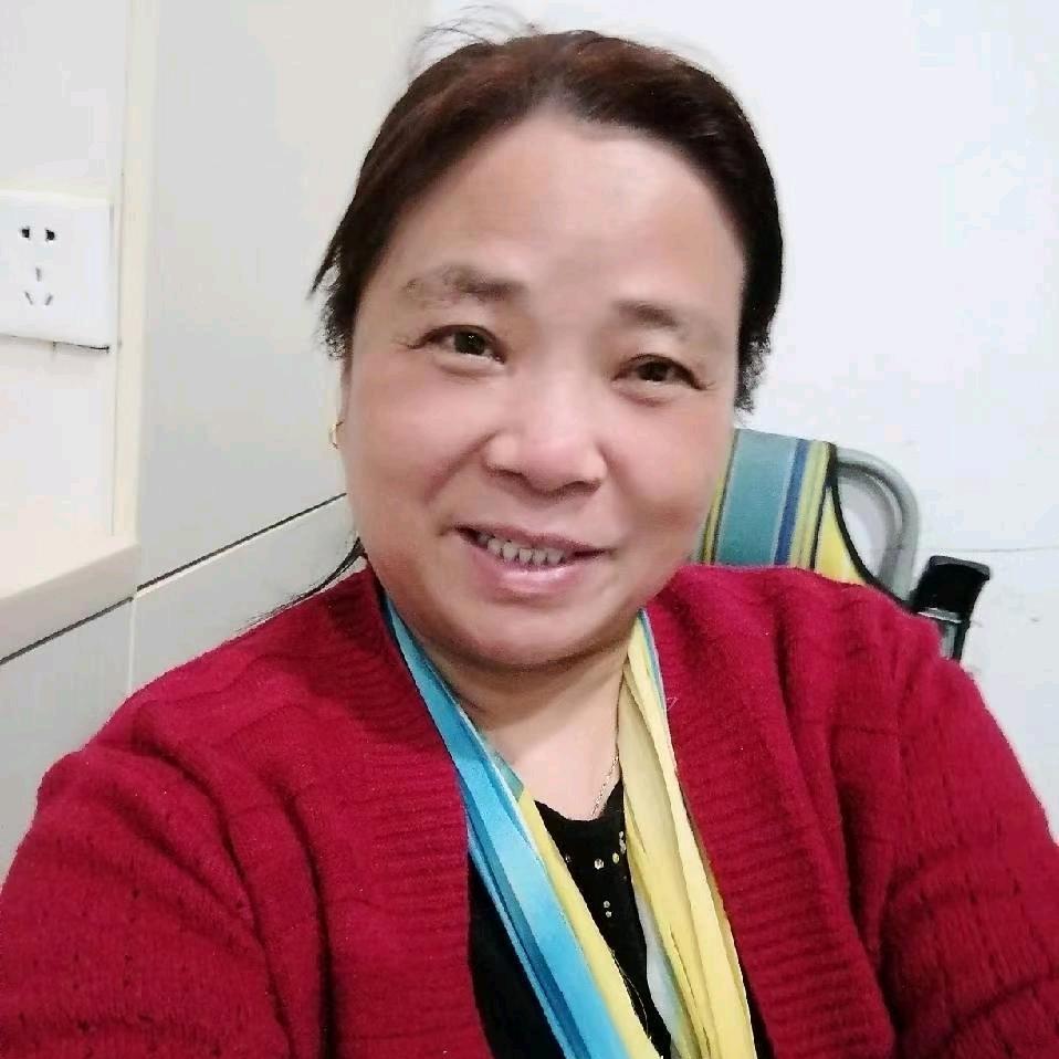 杨大英