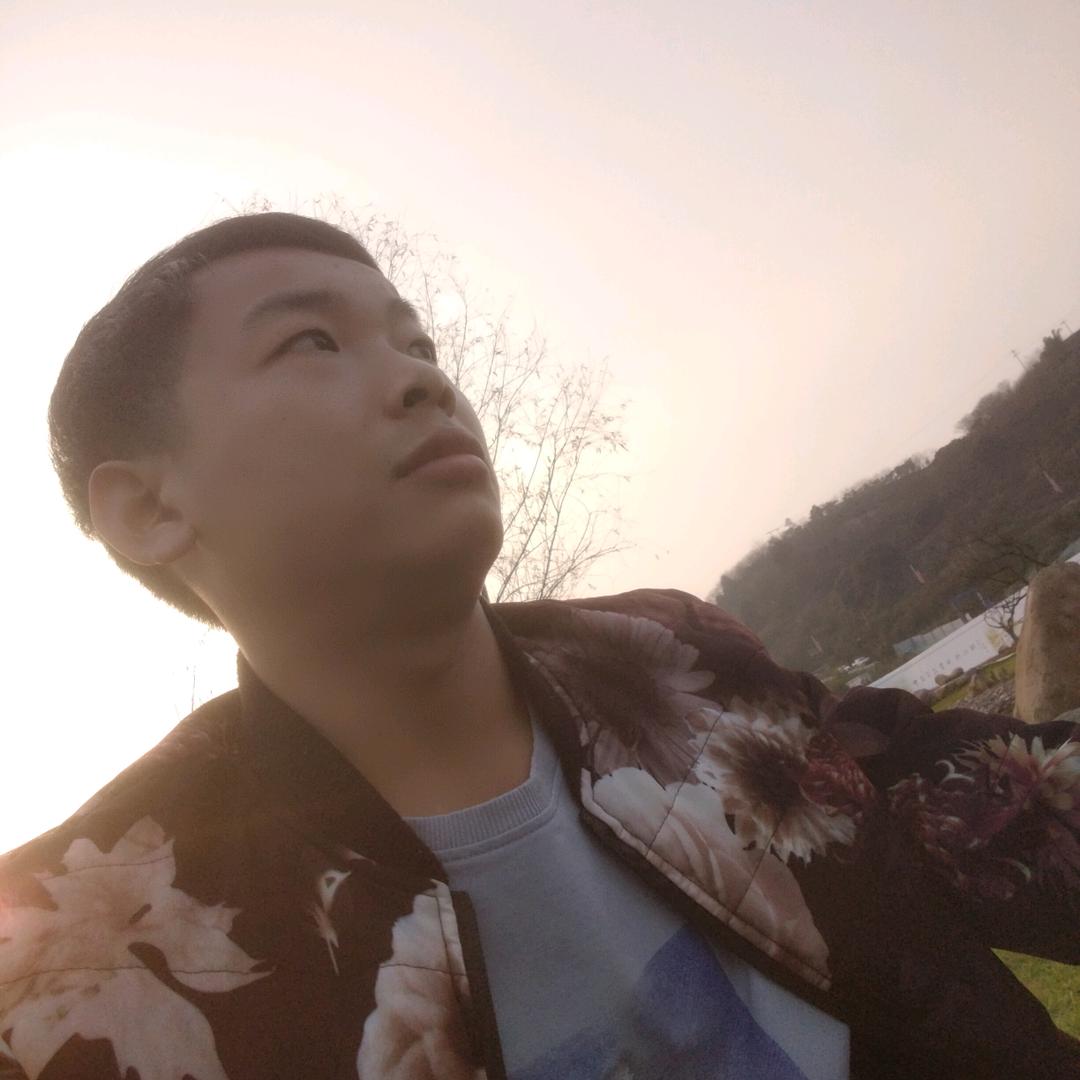 努力搬砖！