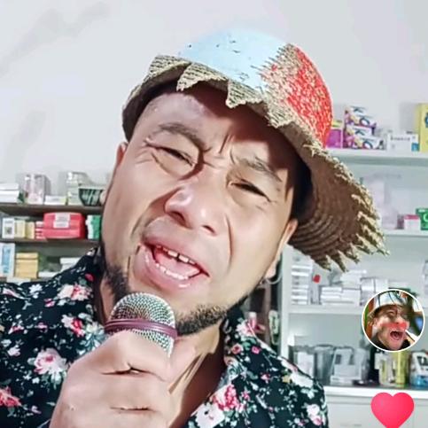 光头大胡子（橱窗好物多）
