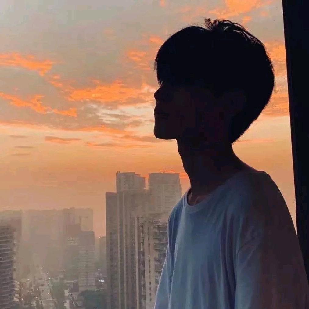 李先生😈