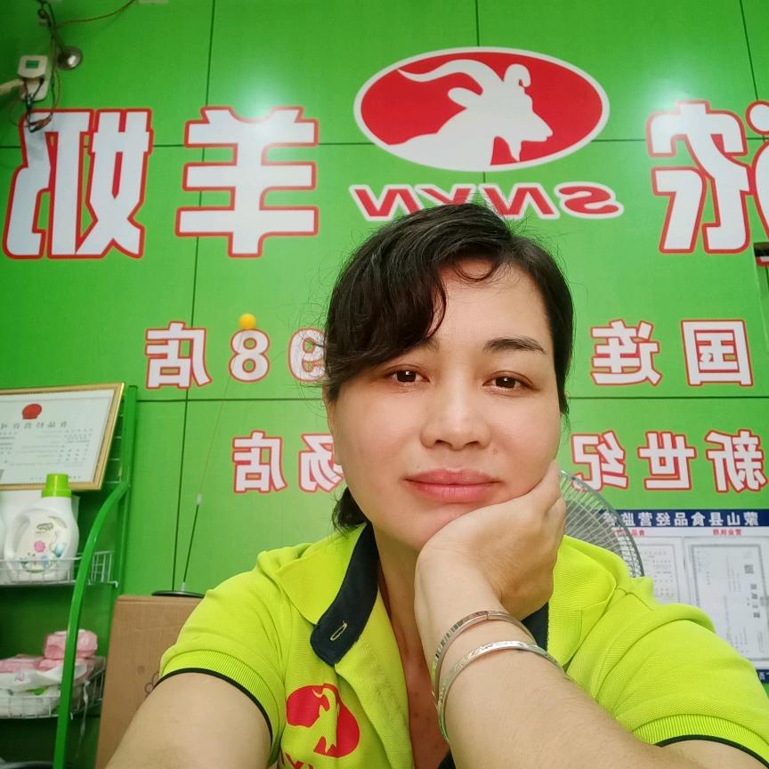 蒙山莎浓羊奶便利店