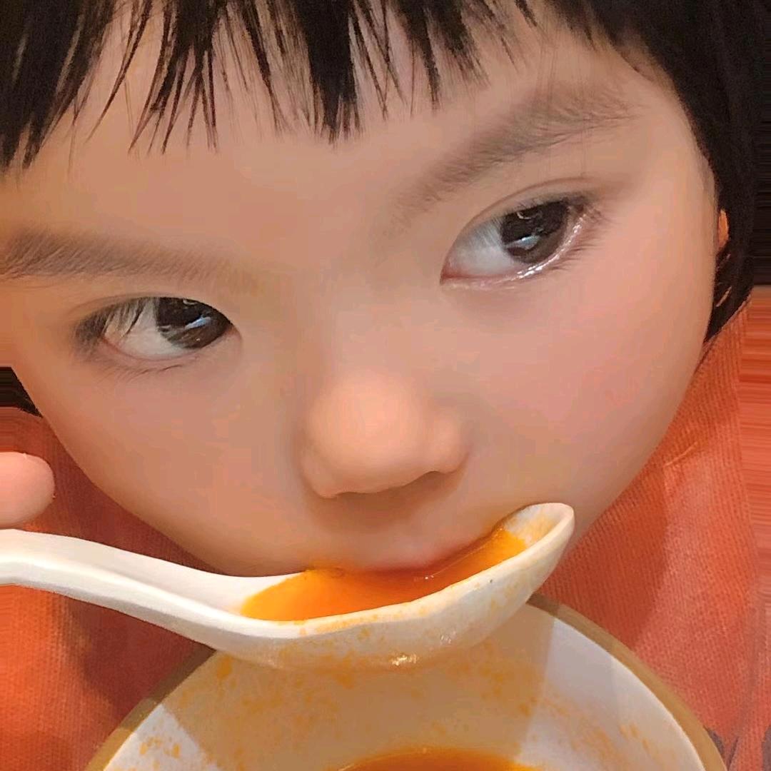 童心未泯老顽童。